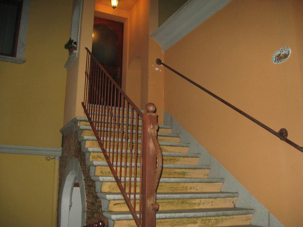 Le Roverelle Ilbono Exteriör bild